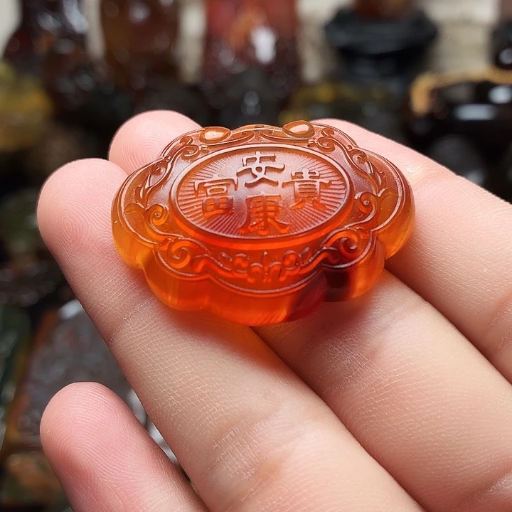 琥珀未镶嵌裸石62