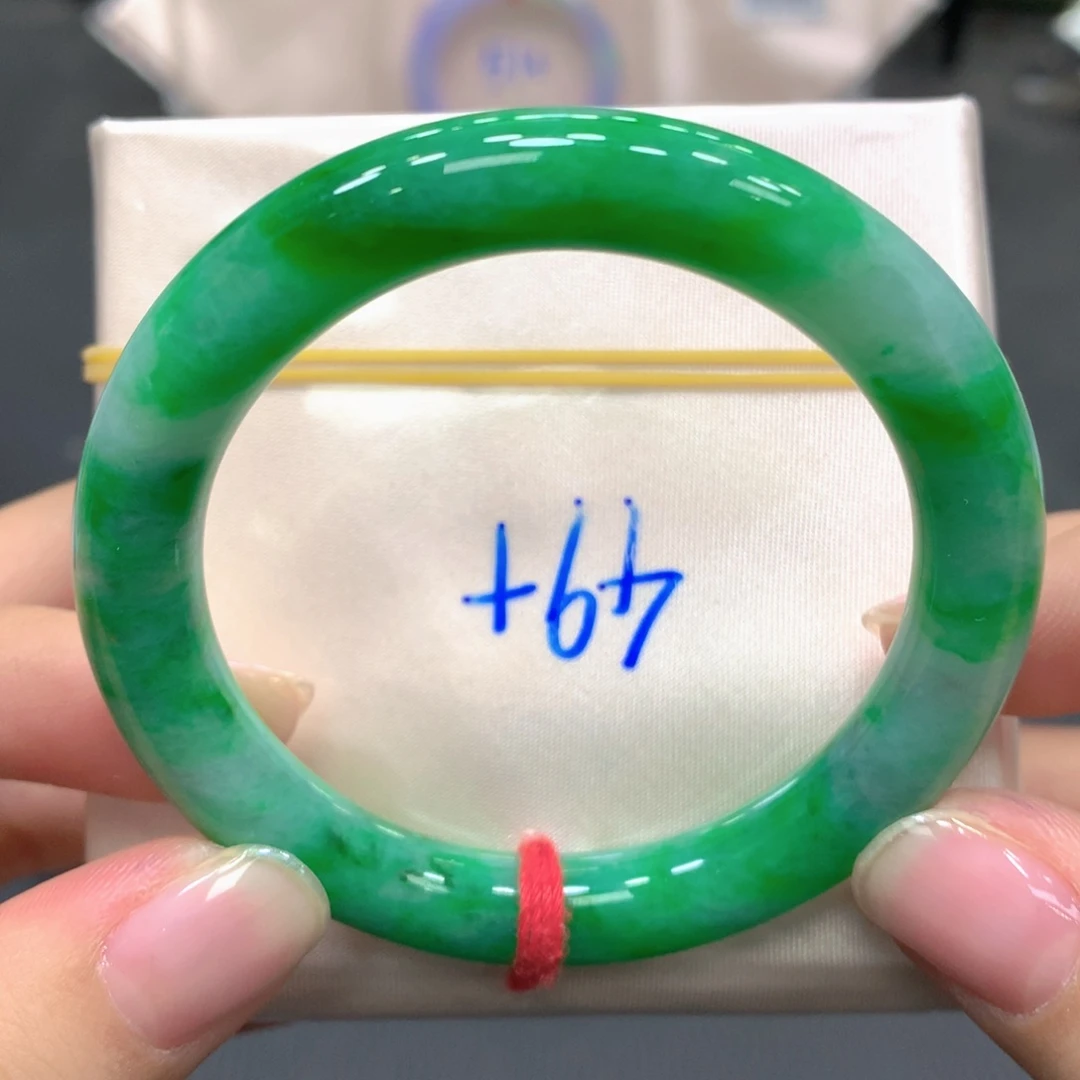 翡翠未镶嵌手镯49圆
