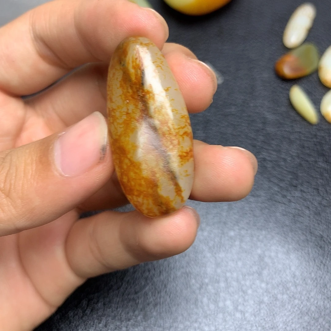 和田玉未镶嵌摆件