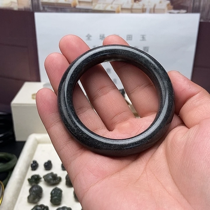 和田玉未镶嵌颈饰56