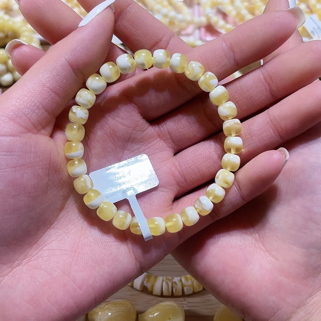 未镶嵌蜜蜡手串7mm老型 菊底宝盆瓷白妖花