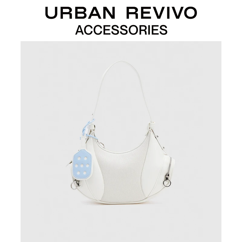 URBAN REVIVO2025秋季新款女士趣味挂饰单肩斜挎包UAYB50053