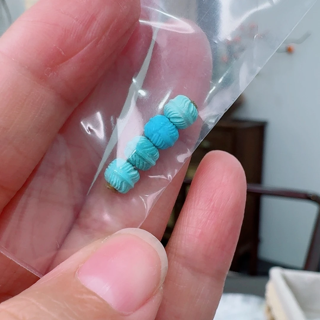 未镶嵌绿松石珠宝奇石