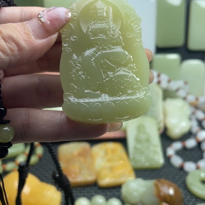 关***8新疆昆山料生肖兔