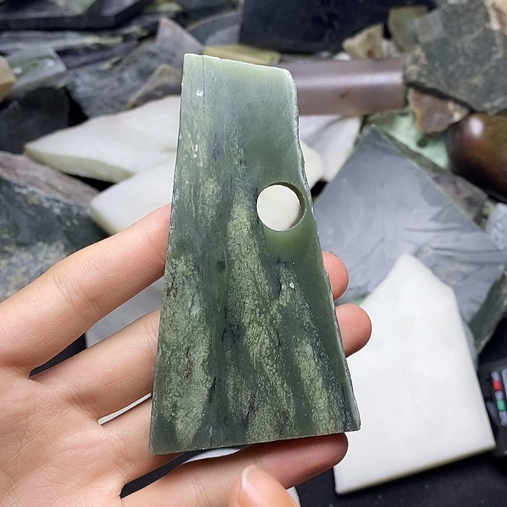 和田玉（糖玉）未镶嵌珠宝半成品