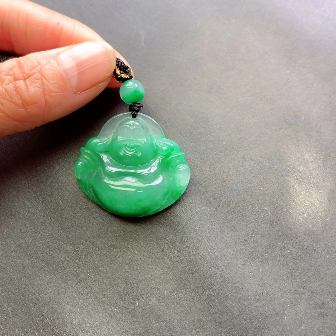 石英质玉未镶嵌颈饰