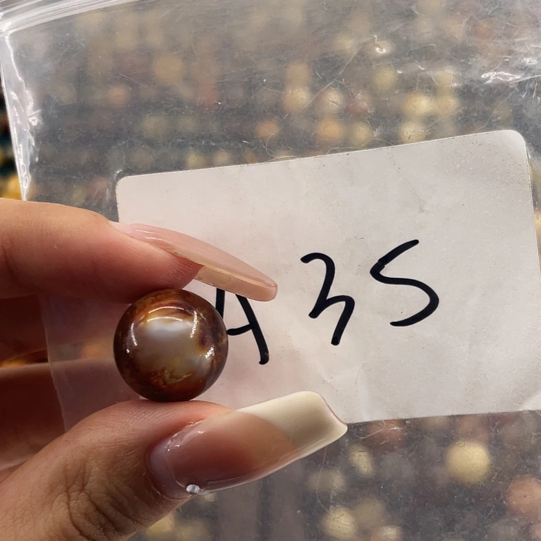 琥珀未镶嵌裸石15.5福利