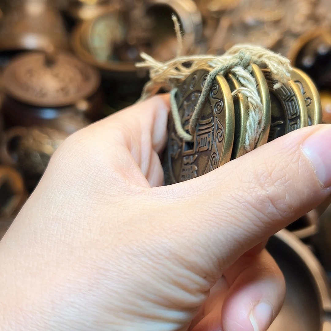 精美铜器工艺品等