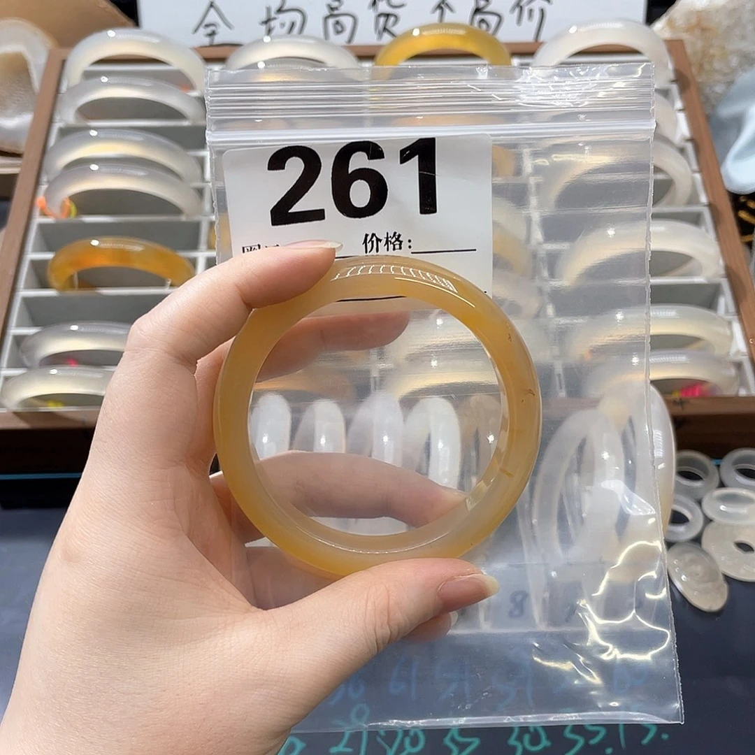 玛瑙/玉髓手镯未镶嵌