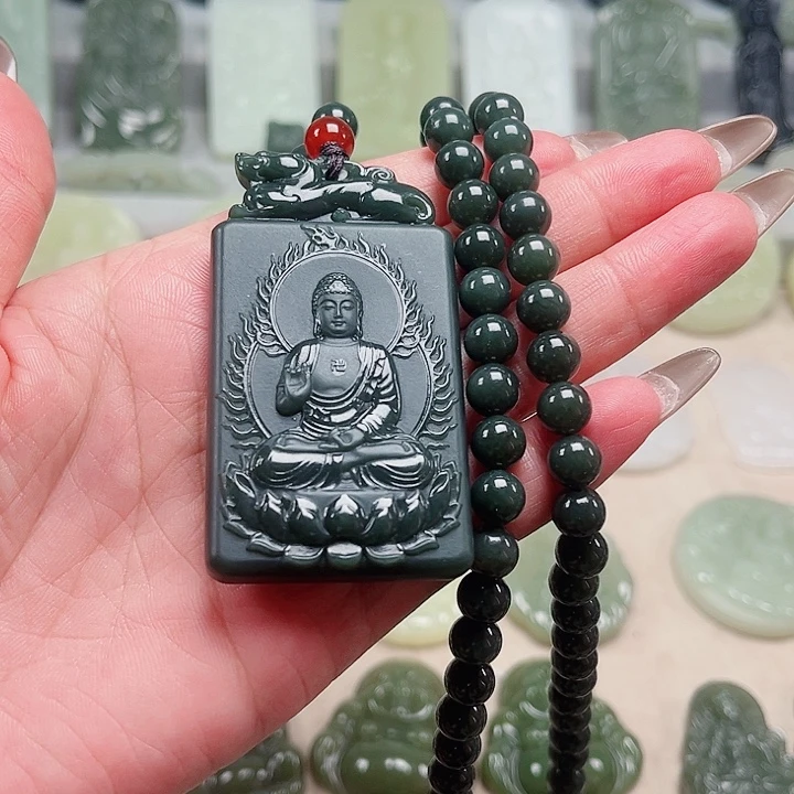 颈饰未镶嵌和田玉