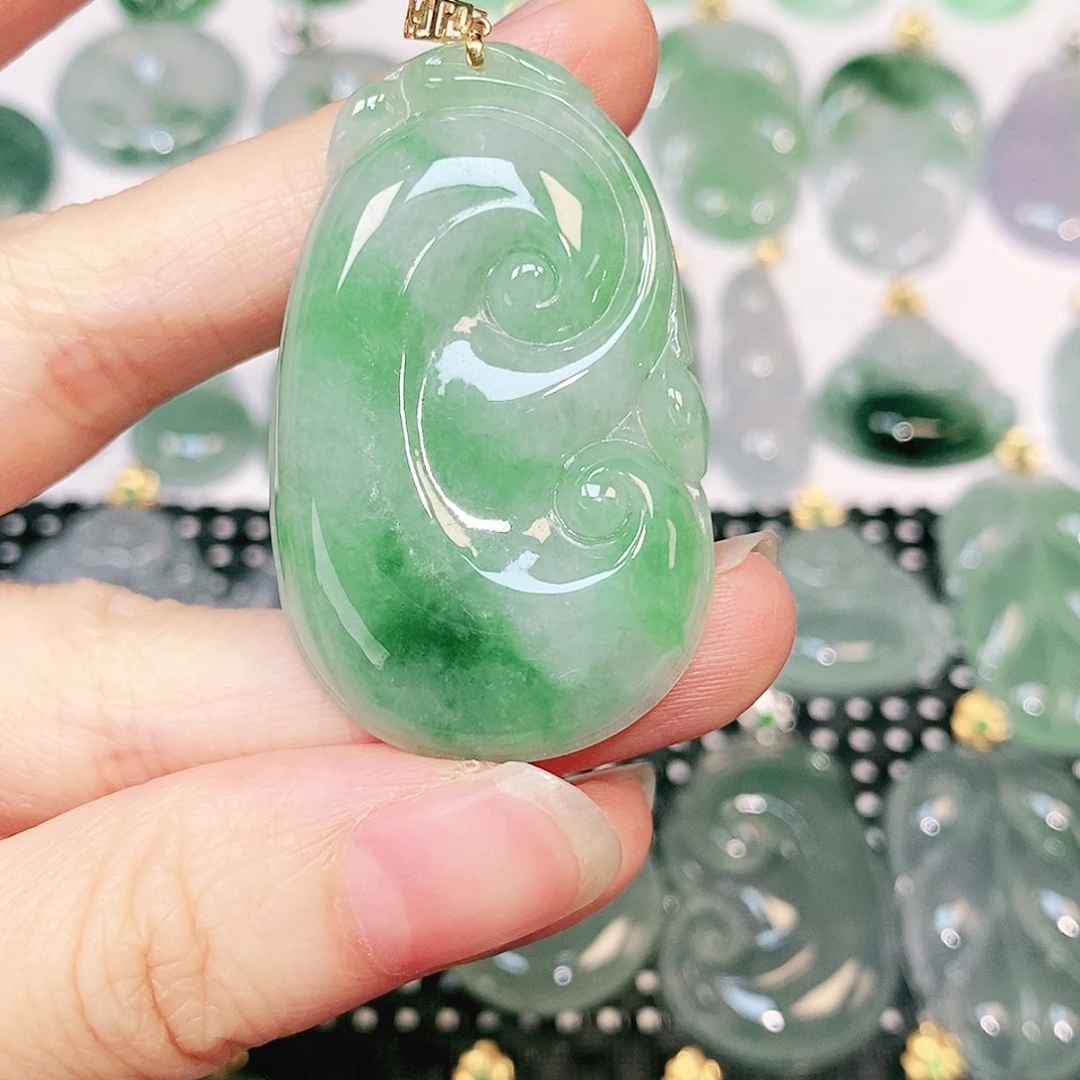 翡翠18K金镶嵌吊坠(不含链)