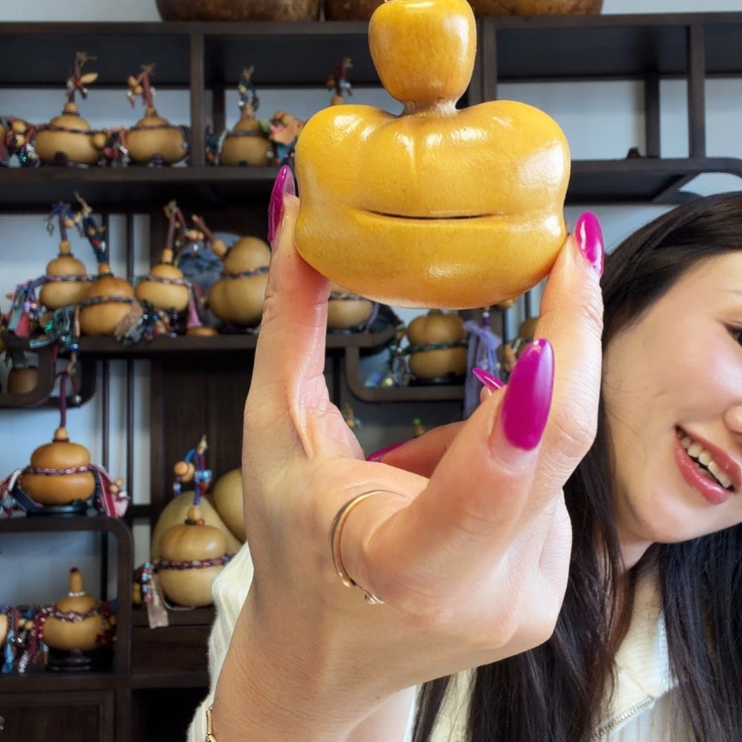 W***h熊猫脸钱袋子葫芦把件