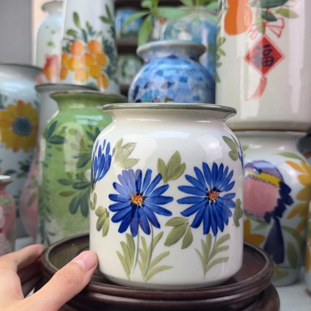 景德镇纯手绘陶瓷花瓶
