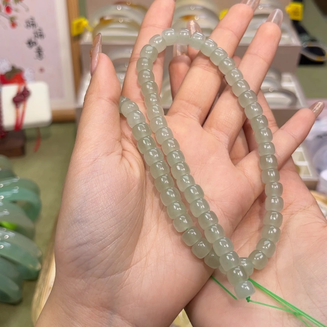 石英质玉手链未镶嵌小*点