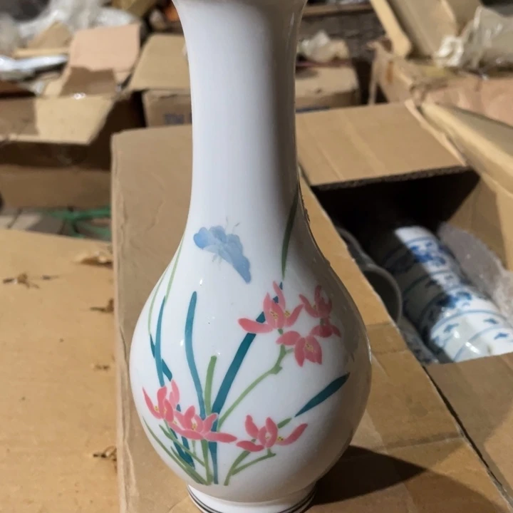 摆件陶瓷盘子碗都实惠