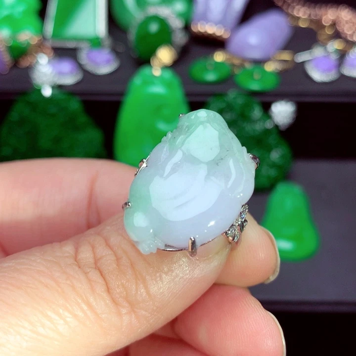 吊坠(不含链)未镶嵌翡翠