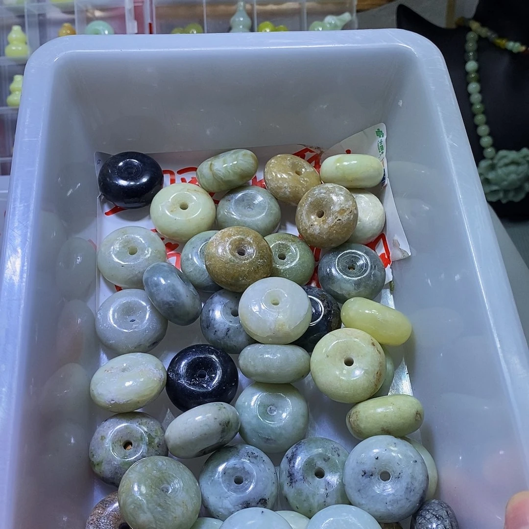 合金蛇纹石玉颈饰216
