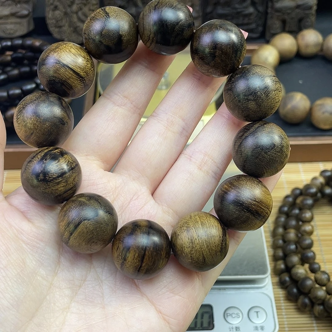 明***T手串沉香达拉干沉香