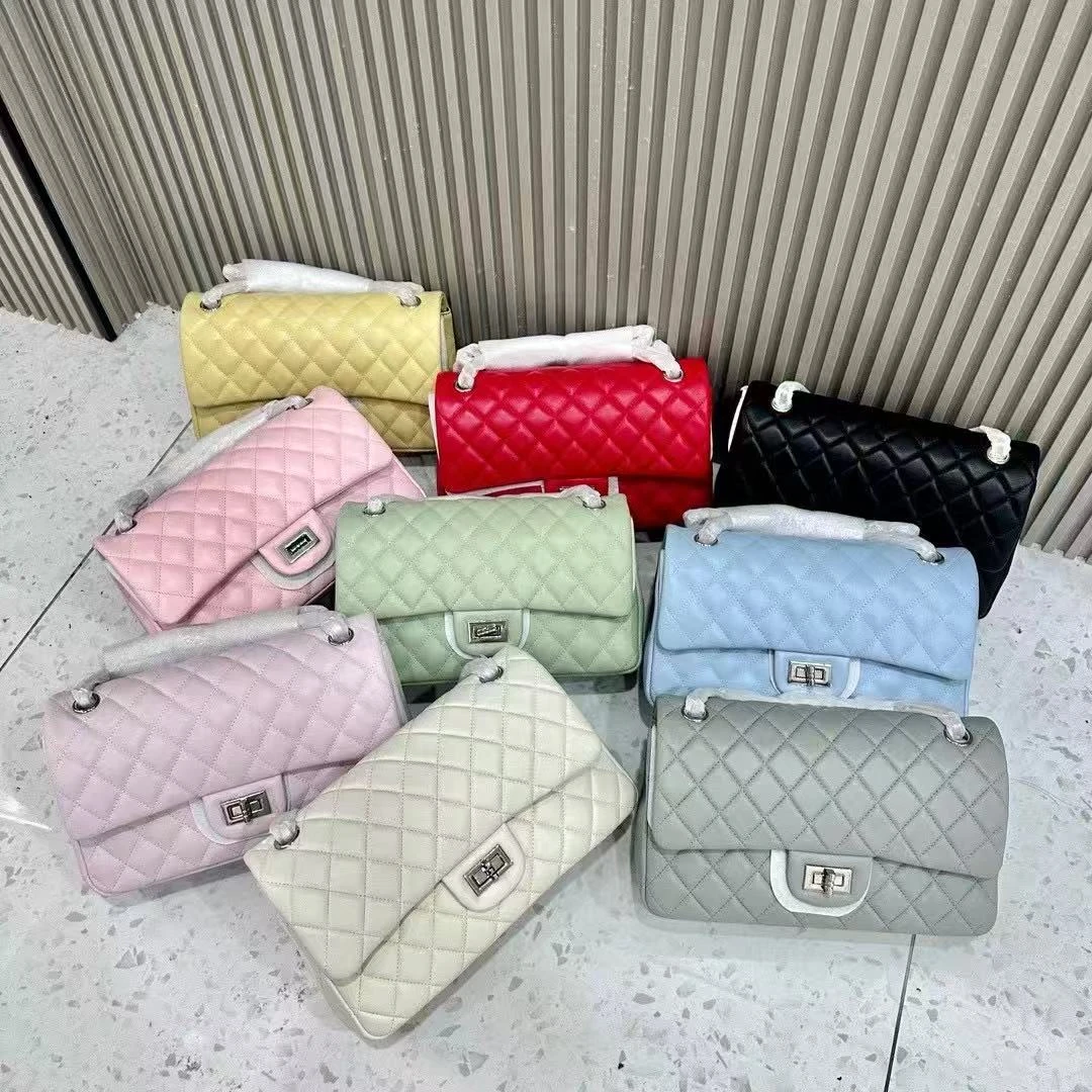 时尚菱格绵羊皮包