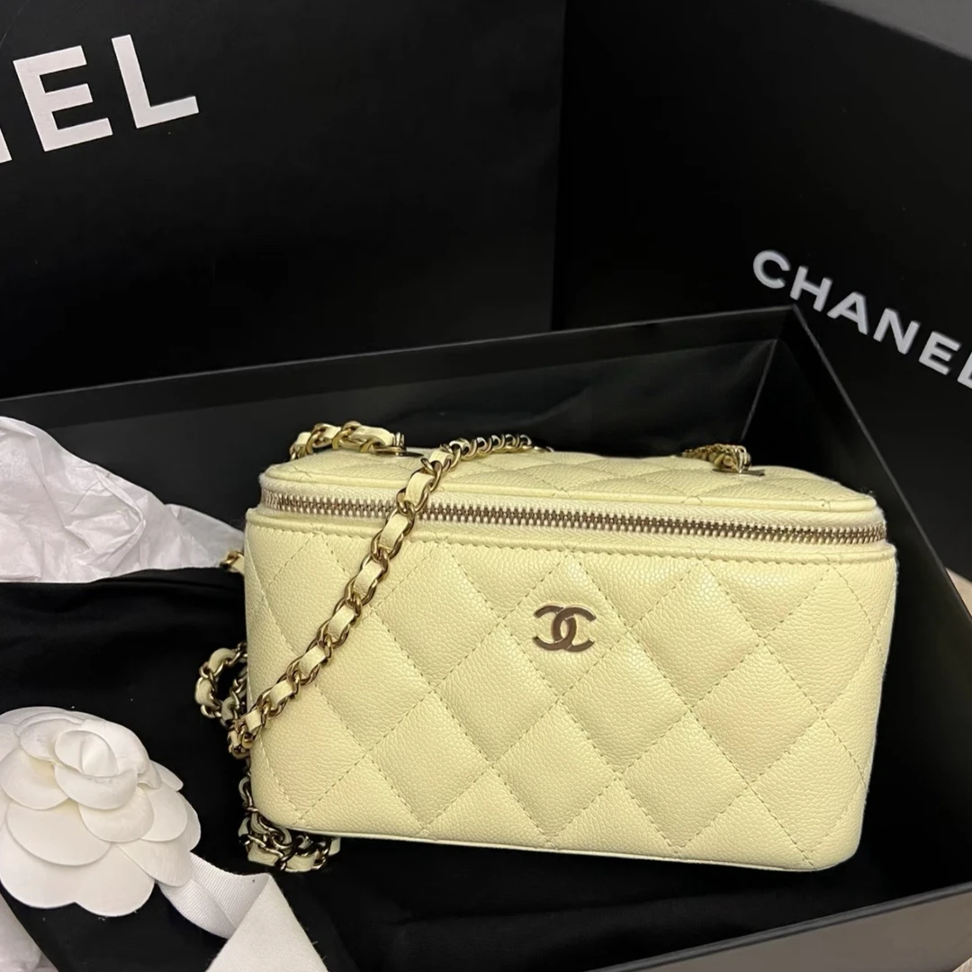99新 Chanel/香奈儿 多多奢品/香奈儿荔枝牛小鸡黄盒子挎包 /99新