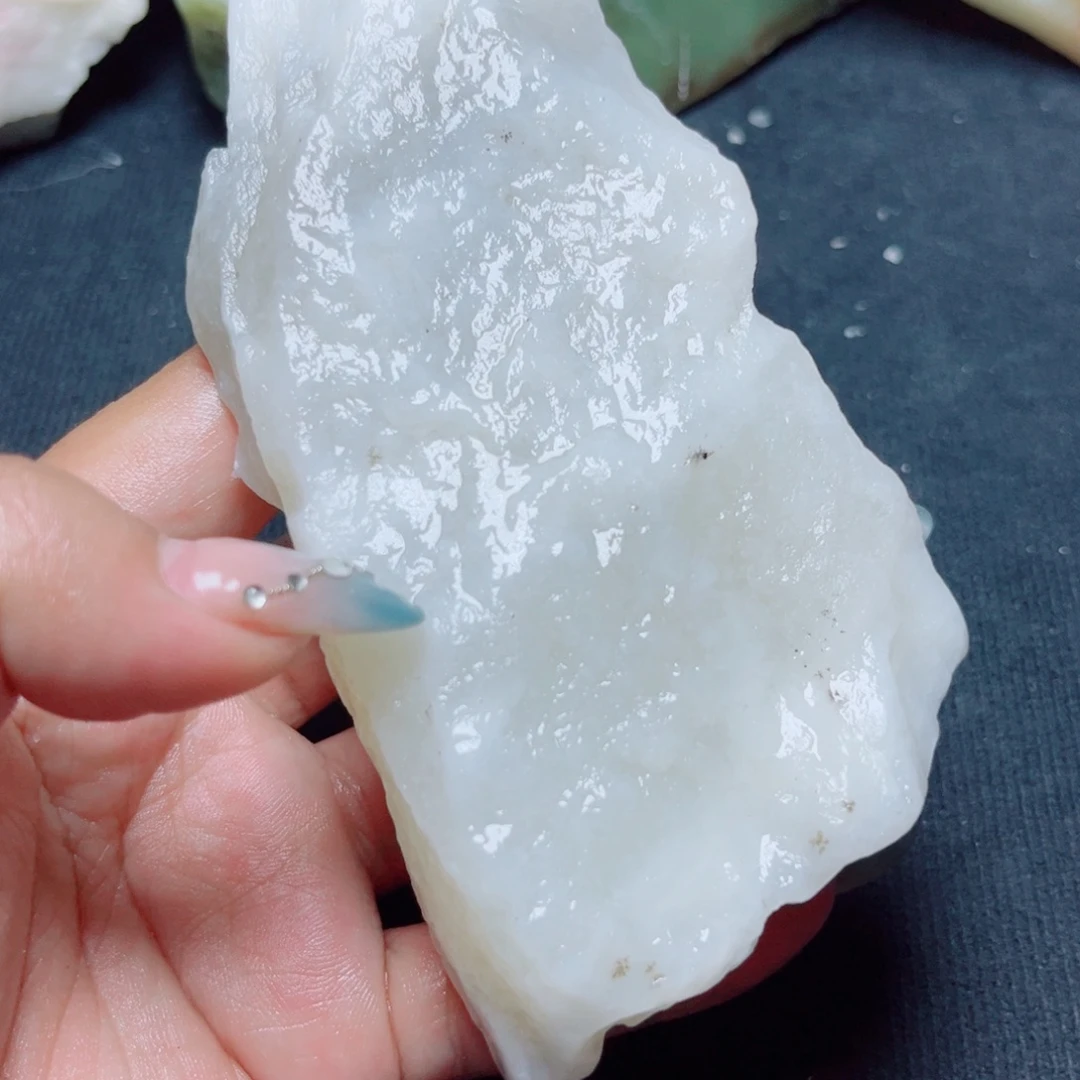 未镶嵌和田玉珠宝奇石