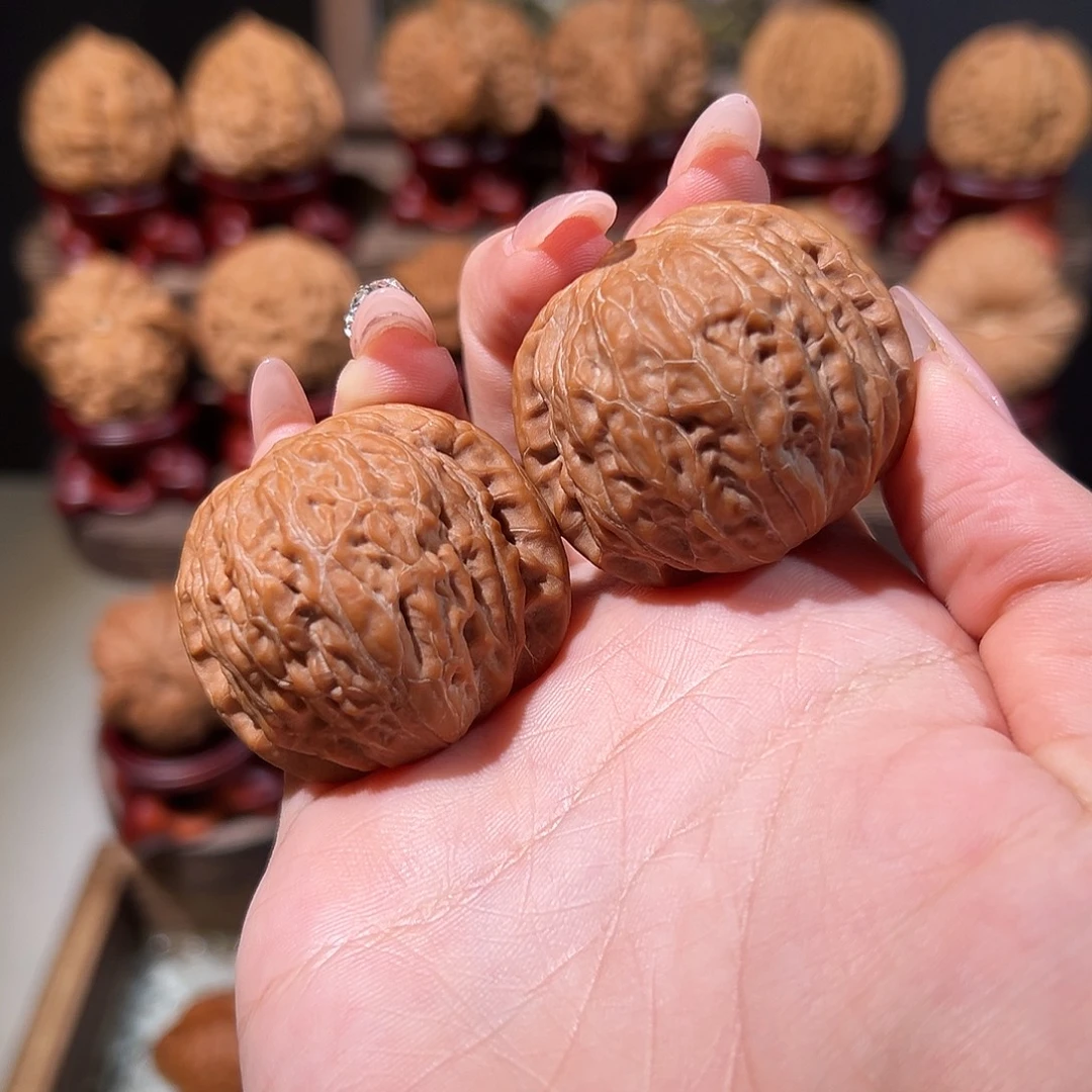 文玩核桃把件铁锤