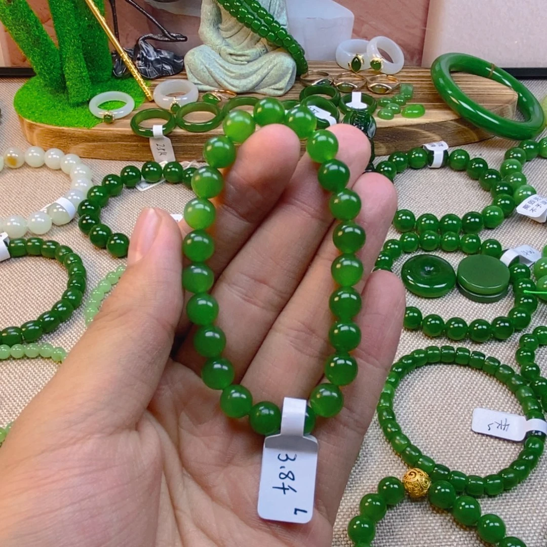 零***香和田玉（碧玉）未镶嵌手串