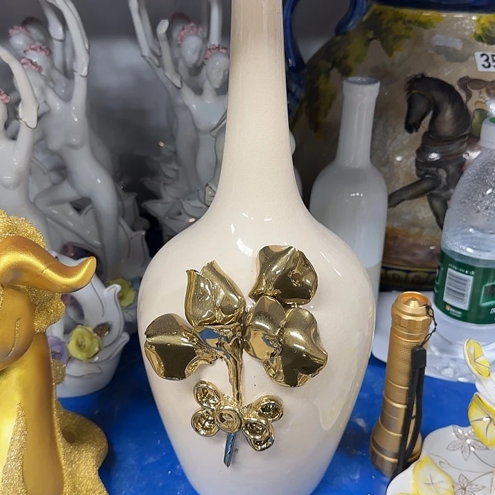 摆件微瑕陶瓷介意慎拍