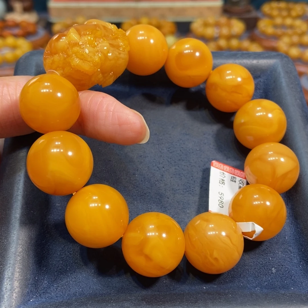 琥珀未镶嵌手链蜜蜡