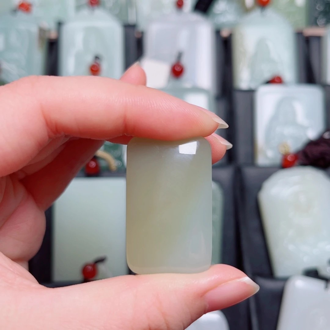 和田玉未镶嵌挂件