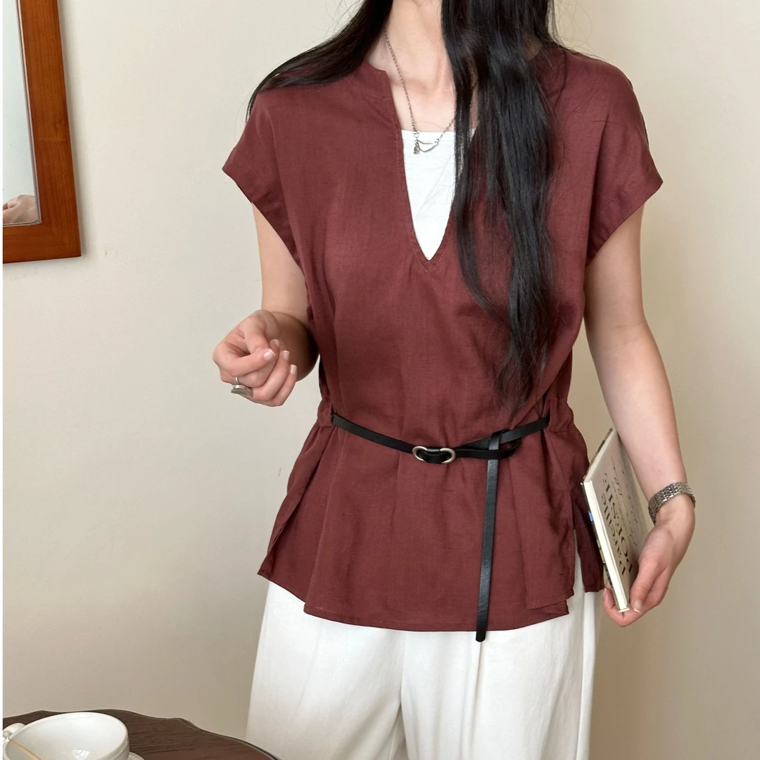 悦享服饰2025夏季新款V领撞色假两件收腰系带T恤显瘦百搭女上衣