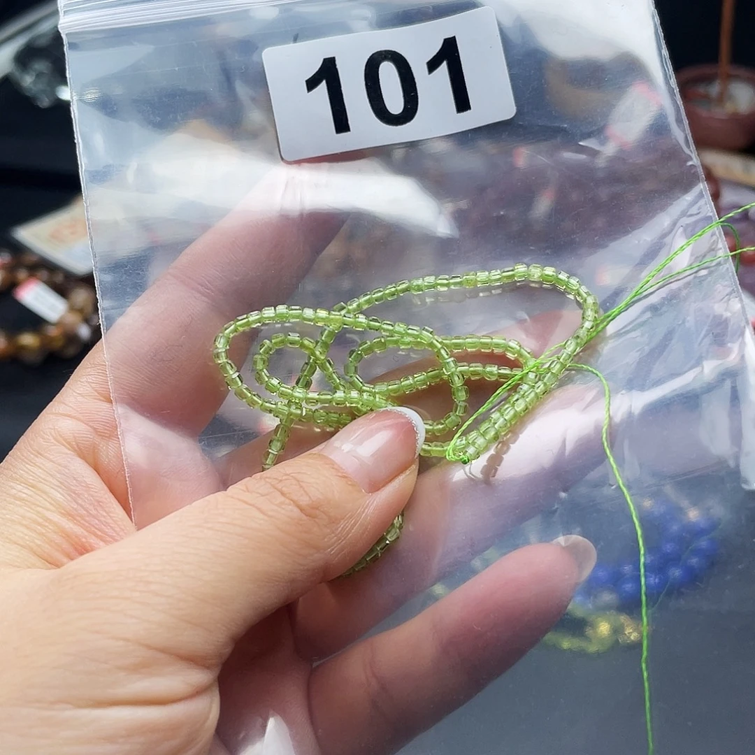 C****水晶手串未镶嵌手串101。