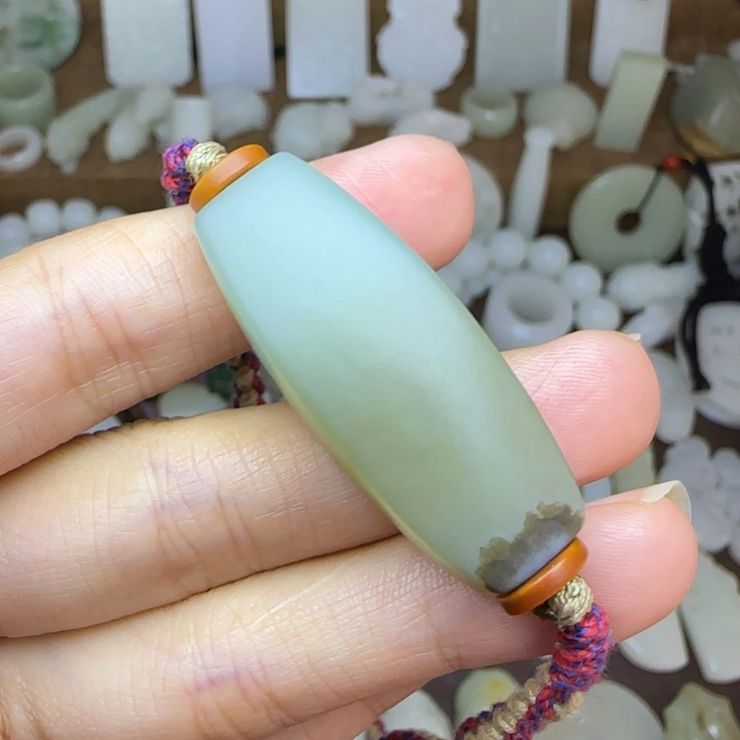 和田玉未镶嵌挂件玉乐子