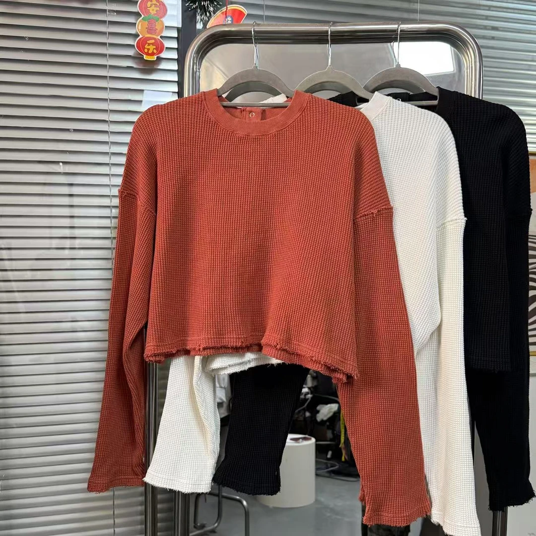 【外贸精品】0909 纯色设计感后被扣短款华夫格毛边 卫衣