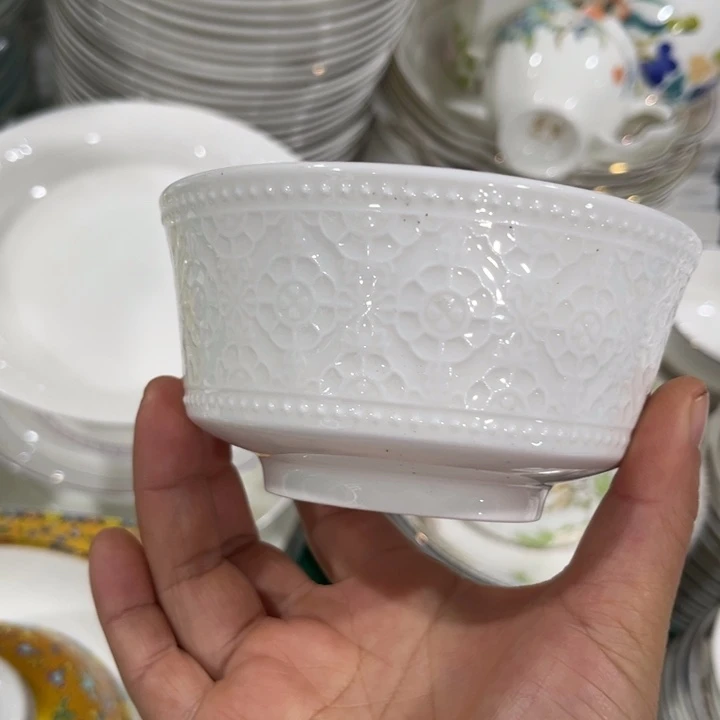 瓷片浮雕碗六个4.5寸微瑕