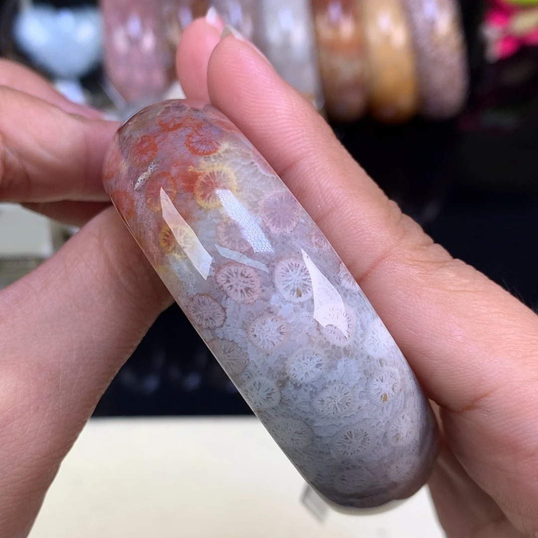 【闪购商品】未镶嵌手镯硅化珊瑚（珊瑚玉）（41号）精美手镯57圈