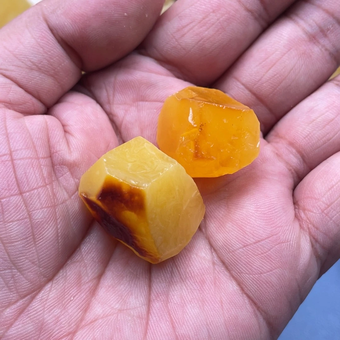 7***h未镶嵌定制琥珀蜜蜡