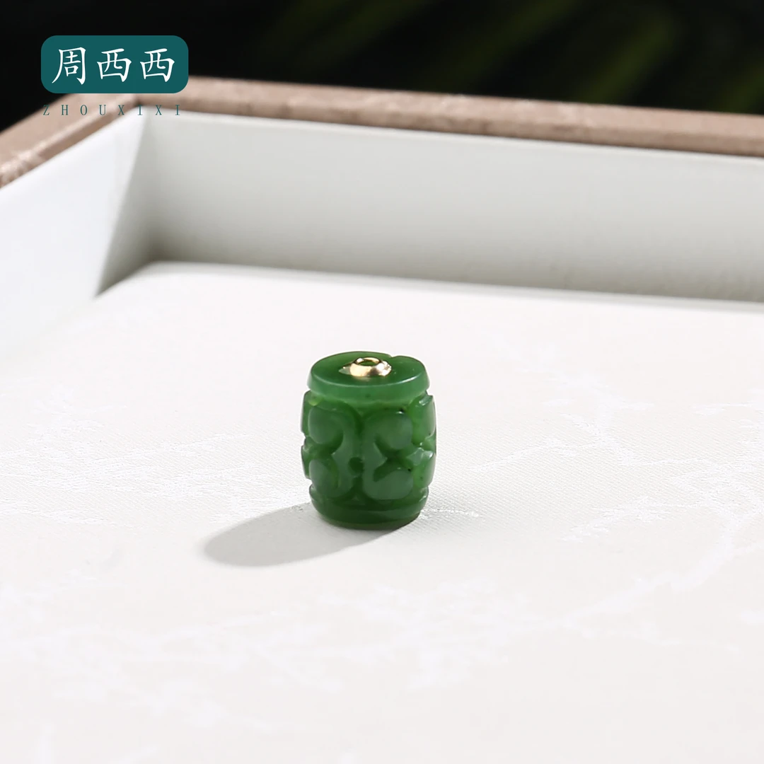 周西西精美珠宝18K碧玉桶珠吊坠长1宽1高1百搭多样性发货17828