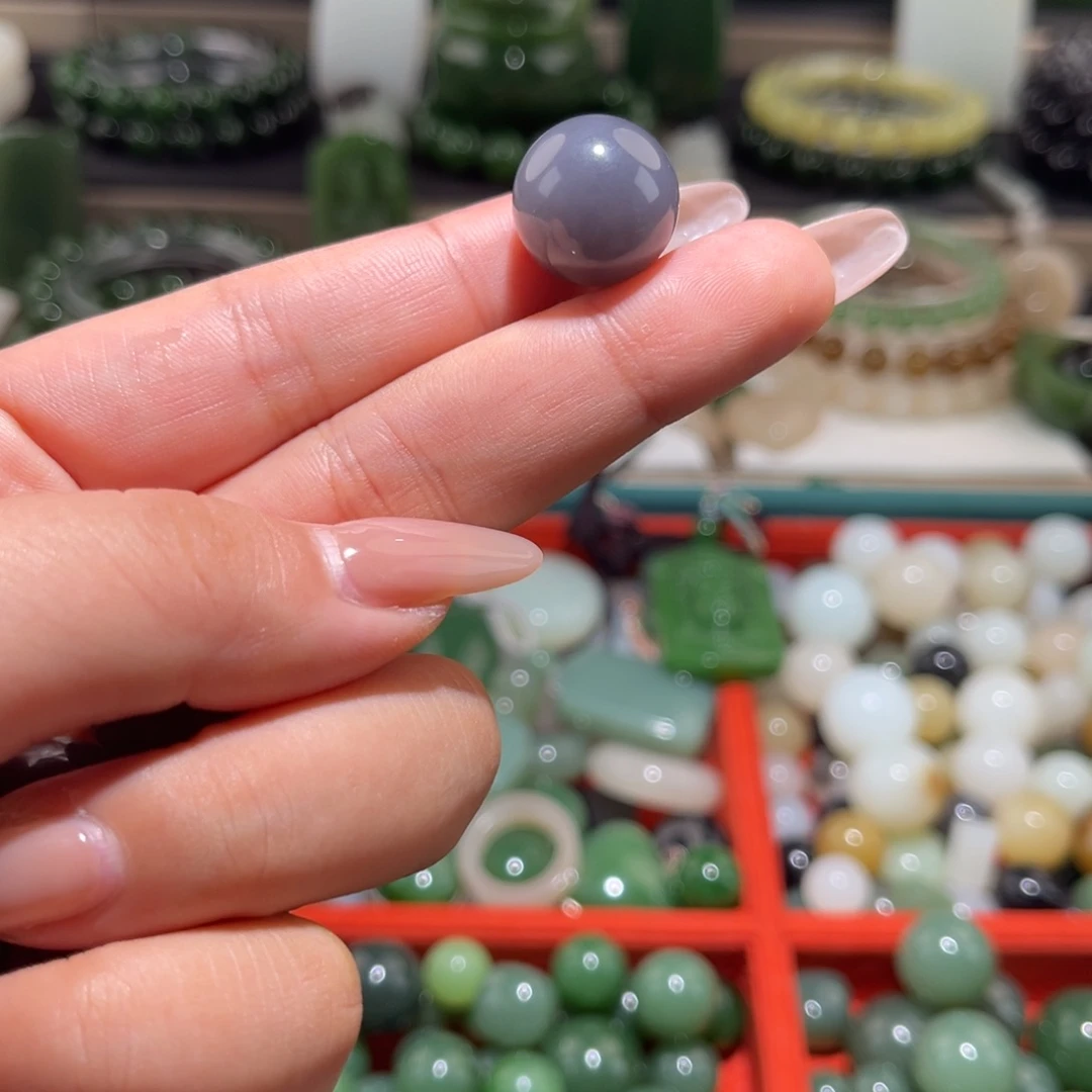 颈饰未镶嵌和田玉卡16葡萄紫单珠微水线