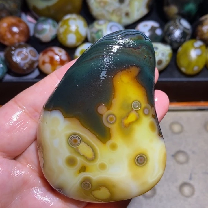 未镶嵌玛瑙/玉髓珠宝奇石