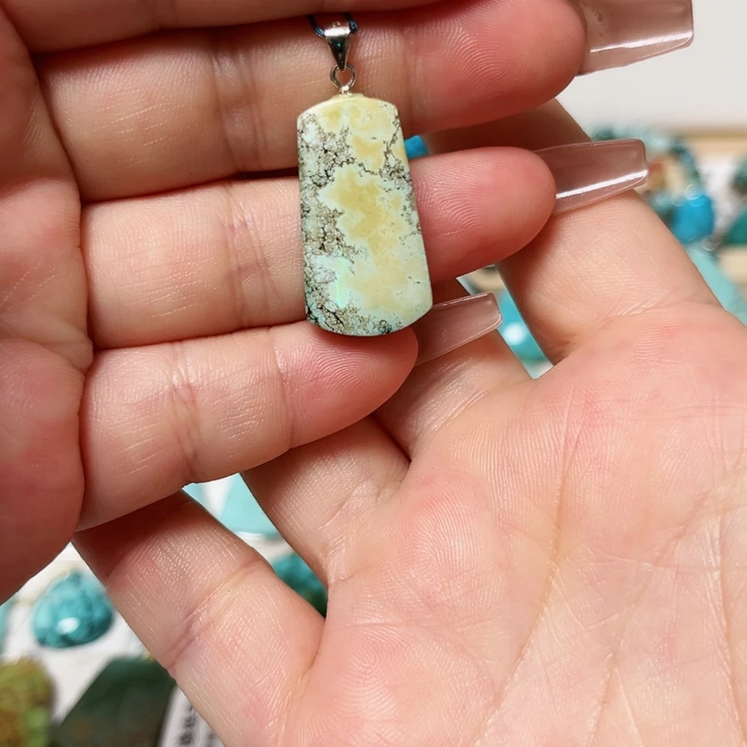 【闪购商品】未镶嵌绿松石吊坠