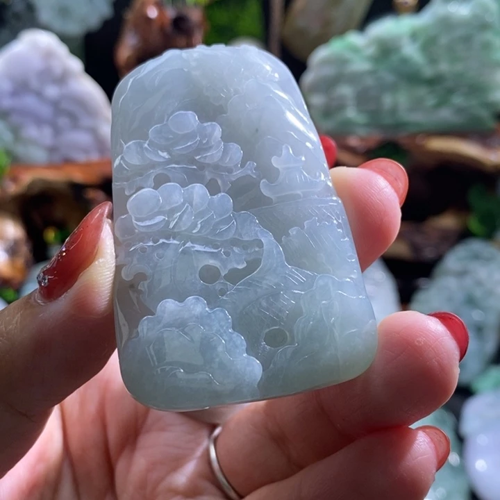 【闪购商品】颈饰未镶嵌翡翠山水