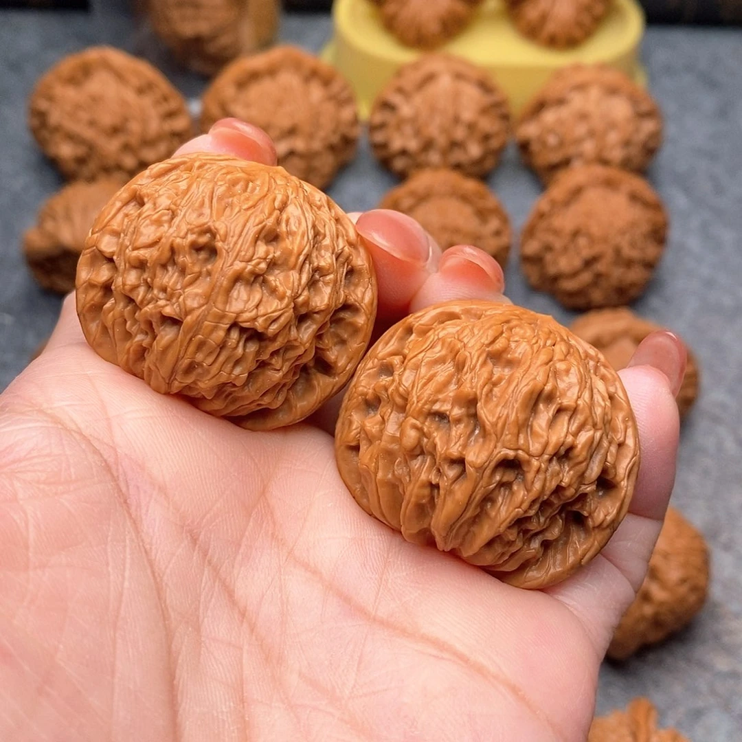 文玩核桃把件精品特价磨盘狮子头38