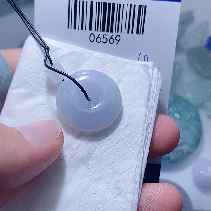 翡翠未镶嵌颈饰天光墟翡翠市场现金代购