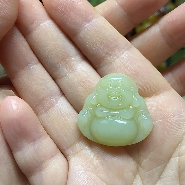 未镶嵌岫玉吊坠(赠链)