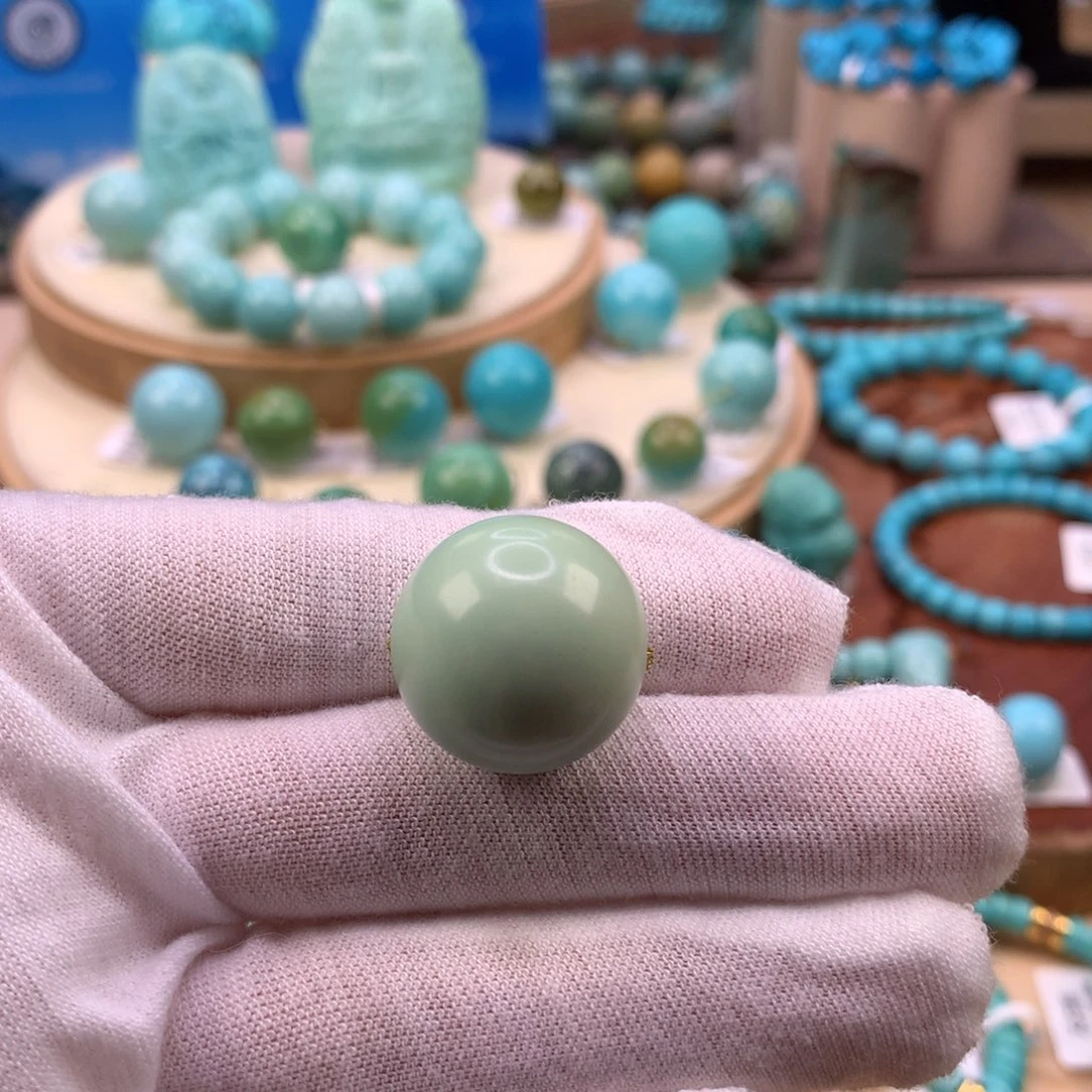 绿松石未镶嵌珠宝奇石19.7mm