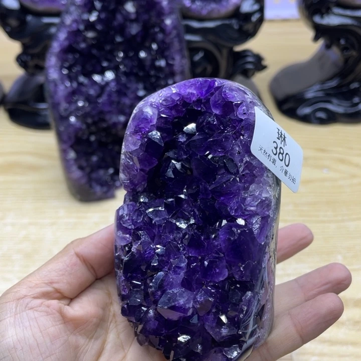 未镶嵌大型摆件（非配饰）紫晶