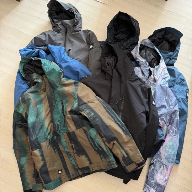 25458男士户外防风防泼水透气保暖连帽冲锋衣加绒加厚登山训练