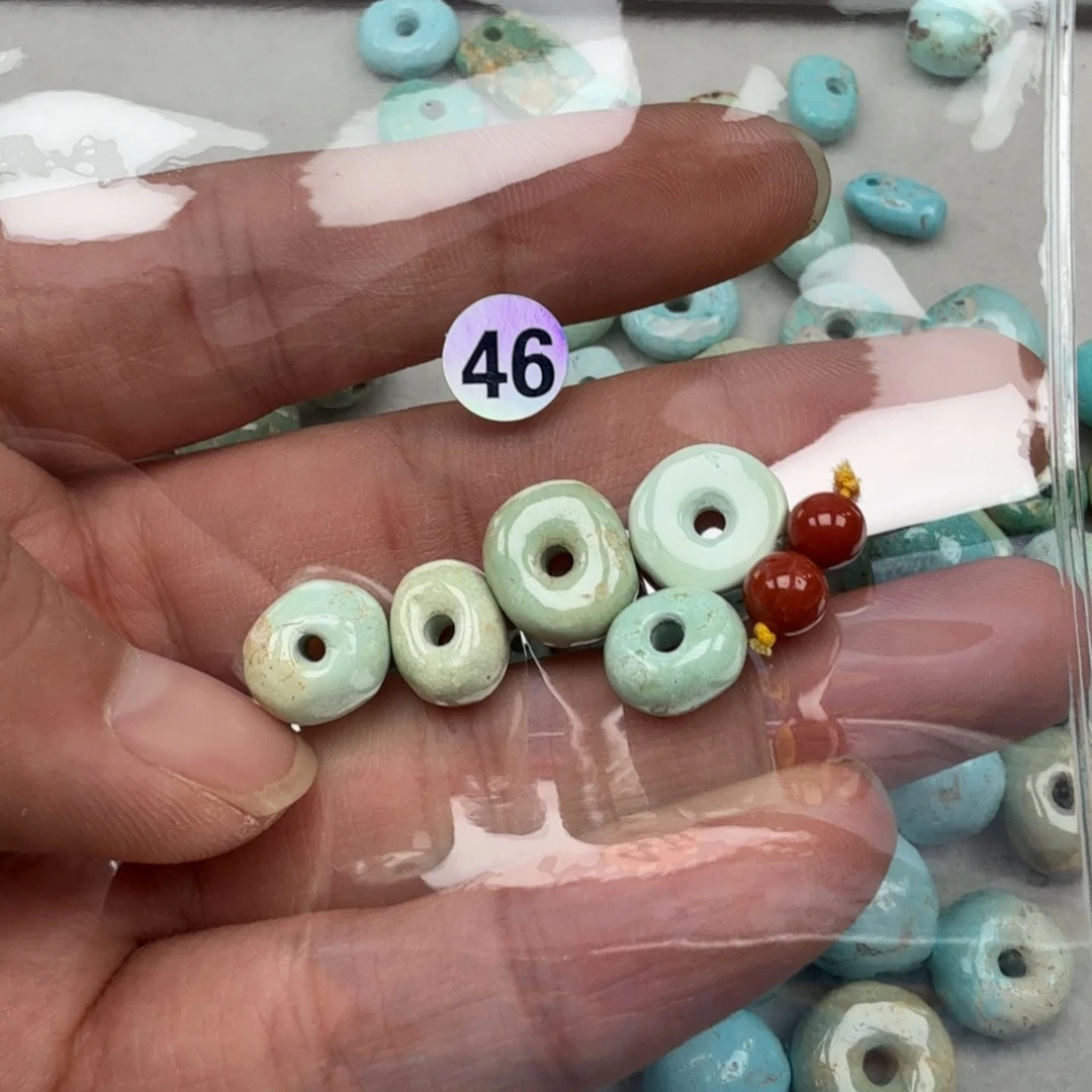 南红玛瑙未镶嵌珠宝奇石