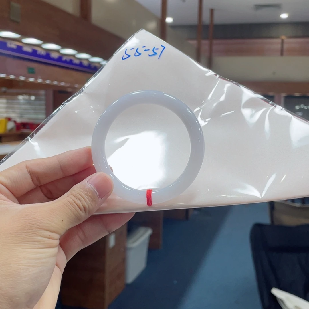 未镶嵌手镯翡翠福利